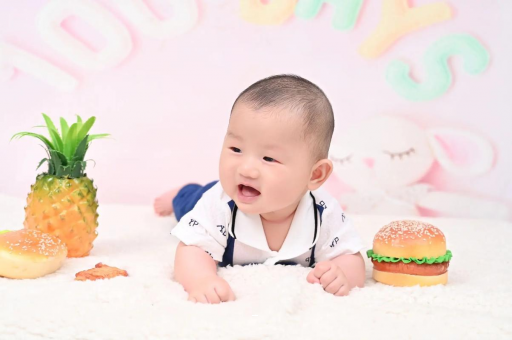 克孜勒苏宝宝睡觉磨牙 克孜勒苏宝宝睡觉磨牙